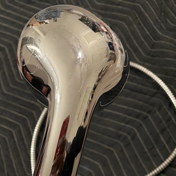 EUC Chrome “Single” Shower Head with Hose Easy Installation - Picture 1 of 8